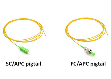 এসসি / এপিসি একক মোড ফাইবার অপটিক Pigtail Simplex / দ্বৈত কর্ড প্রকার ই এম