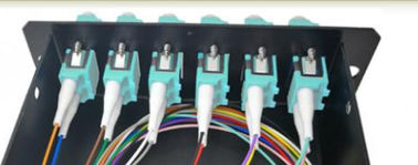50/125 ওএম 3 লোড FTTH টার্মিনেশন বক্স, প্যাচ প্যানেল সহ ফাইবার অপটিক বিতরণ ইউনিট